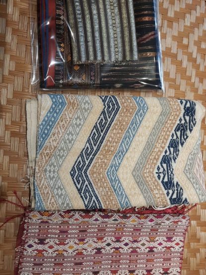 Lao Vintage Sinhs Set/Gift Sample