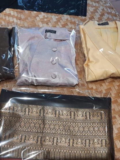Lao Vintage Sinhs Set